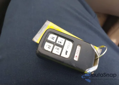 2015 Honda Odyssey Ex-L z USA, uszkodzony, nr VIN 5FNRL5H66FB004701